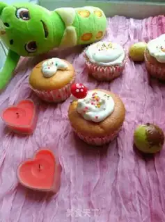 Make SpongeBob cake step 9