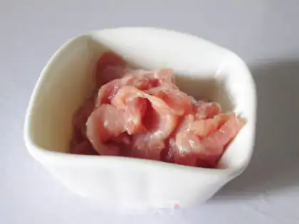 Make Autumn fried meat step 2