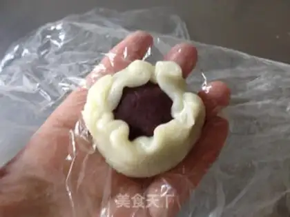 Make Red bean sapphire mooncake step 11