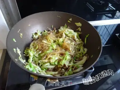 Make A cabbage and a fan step 10