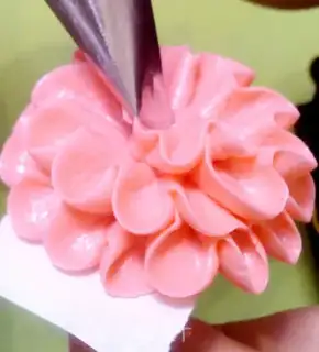 Make SpongeBob cake step 29