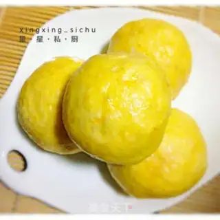 Make Pumpkin buns step 2