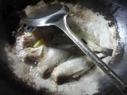 Make Carrot burns rubber fish step 4