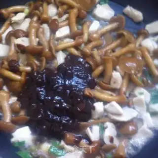 Make Sliding mushrooms step 6