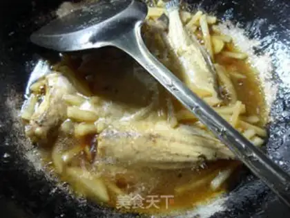 Make Carrot burns rubber fish step 10