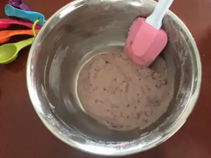Make Heart-shaped blueberry cake step 7
