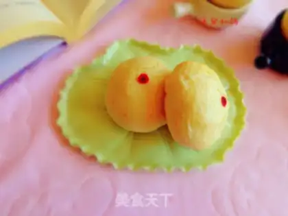 Make Fresh meat mooncake step 23