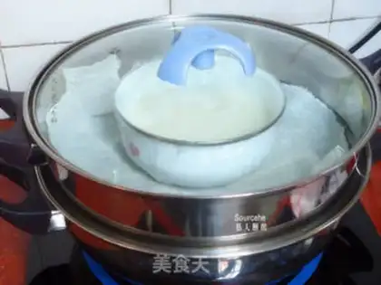 Make Chestnut ice cream mooncake step 6