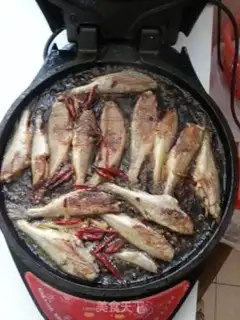 Make Scramble fish step 2
