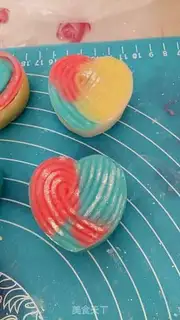Make Sweet ice-cream mooncake step 7