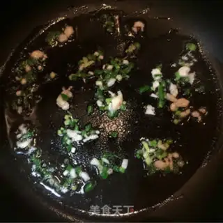 Make Fried river powder step 0