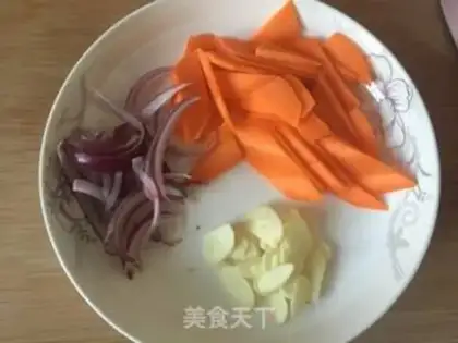 Make Chinese pasta step 1