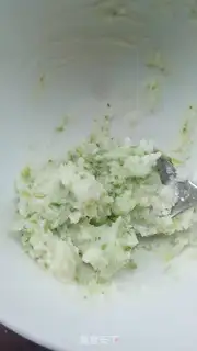 Make Onion cookies step 4