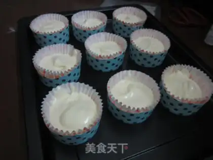 Make Butter cupcakes step 9