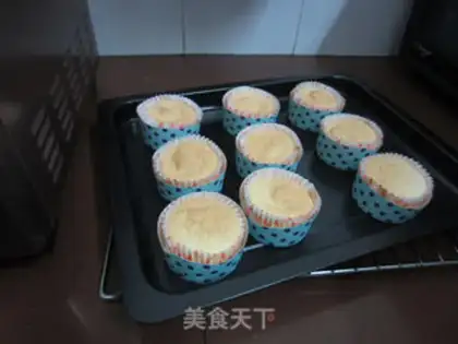 Make Butter cupcakes step 11