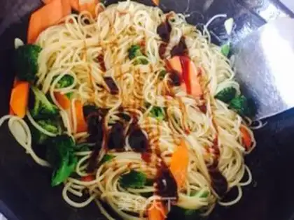Make Chinese pasta step 7