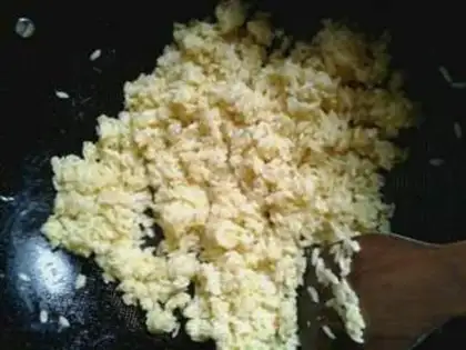 Make Lazy-ass fried rice step 3