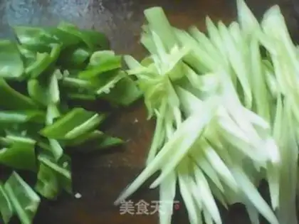 Make Celery and powdered sausages step 2