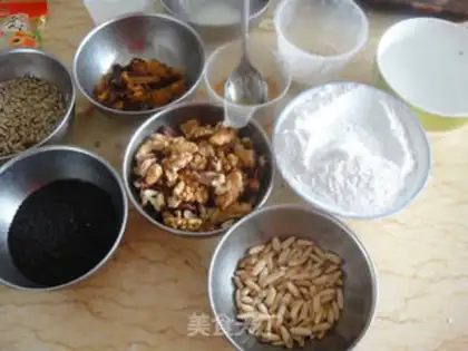 Make A wide-range bagel step 3