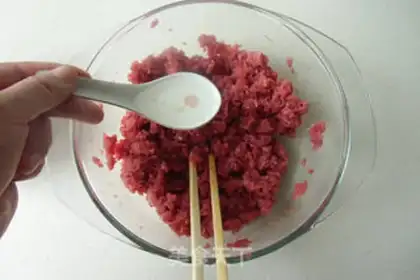 Make Carrot beef dumplings step 3
