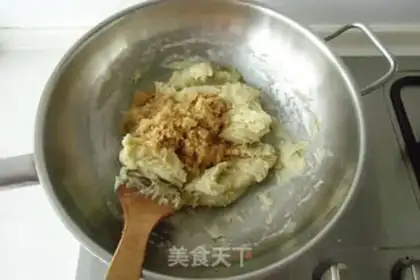 Make Meat muffins step 1