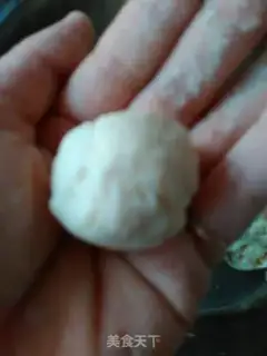 Make Potato-smelting ball step 1