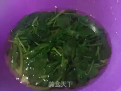 Make Homemade spinach mud step 2