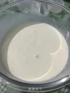Make First edition of the flower cake cup step 12