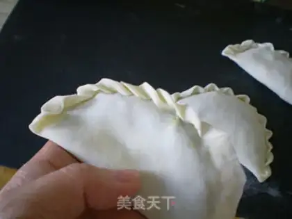 Make An egg box of celery step 6