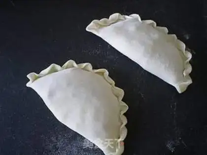 Make An egg box of celery step 7