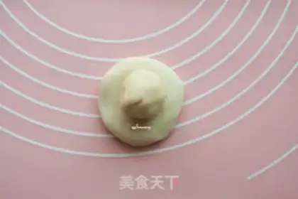 Make Fresh meat mooncake step 4
