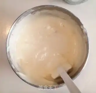 Make Butter cream and cupcakes step 3