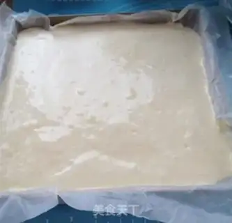Make Spongecake with jam step 9