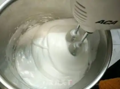 Make Cake cakes with caramel step 6