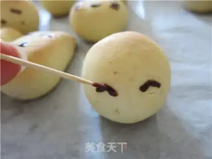 Make And the wind and the fruit step 15