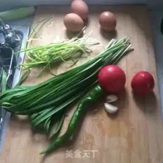Make Tomato egg noodles step 0