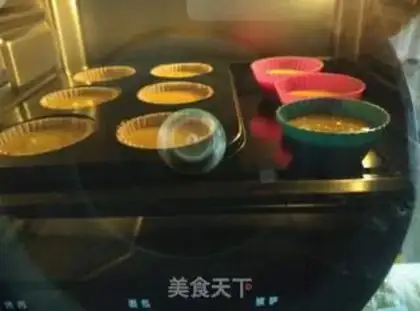 Make Babyface cupcakes step 4