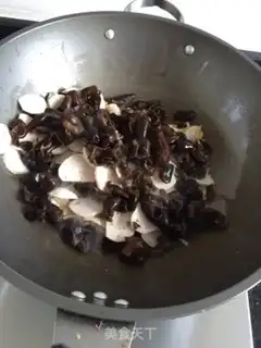 Make Shrimp and vegetables step 2