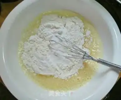 Make Three-inch pumpkin cake step 5