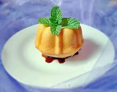Make Three-inch pumpkin cake step 15