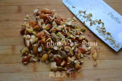 Make The oats banana energy ball step 5