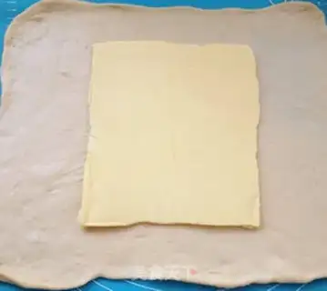 Make Blueberry Danish bag step 6