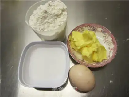 Make The sweet, smooth cherry tower step 0