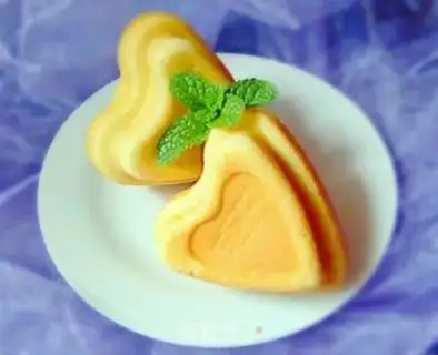 Make Four-inch heart cake step 18