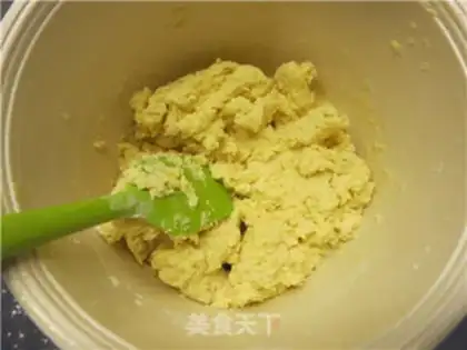 Make Egg yolk ball step 6