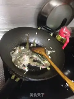 Make Shrimp fried fans step 2