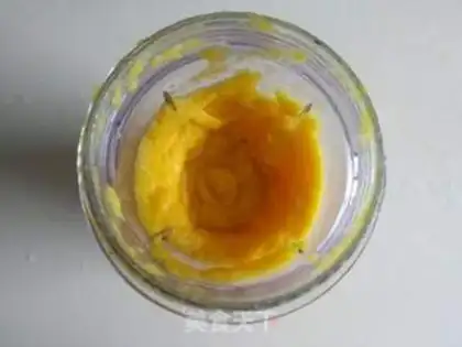 Make Orange cupcakes step 1