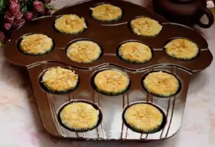Make Light cream cake step 12