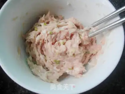 Make A wide-range ham taco step 8