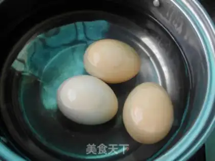 Make Egg steamballs step 2